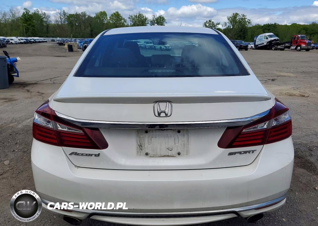 2017 Honda Accord Sport VIN:1HGCR2F50HA279863 - 6