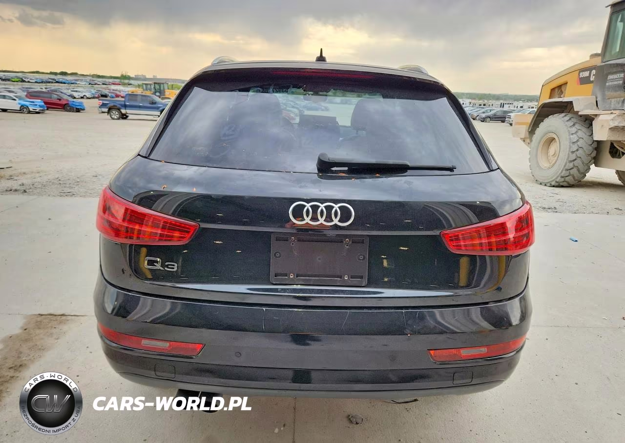 2018 Audi Q3 Premium VIN:WA1BCCFS0JR024042 - 6