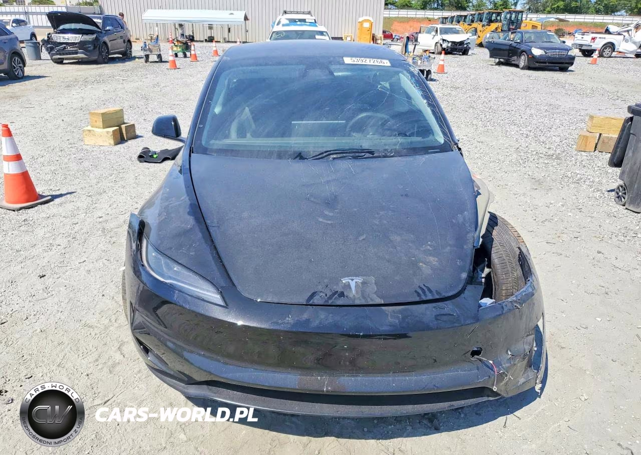 2025 Tesla Model 3 VIN:5YJ3E1ET4SF036138 - 5
