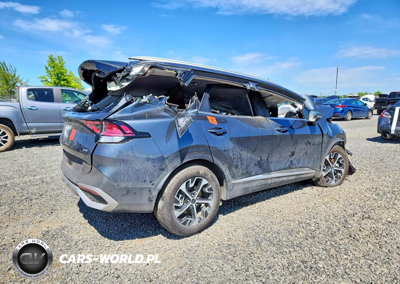 2025 Kia Sportage Ex VIN:KNDPVCDG6S7175176 - 3