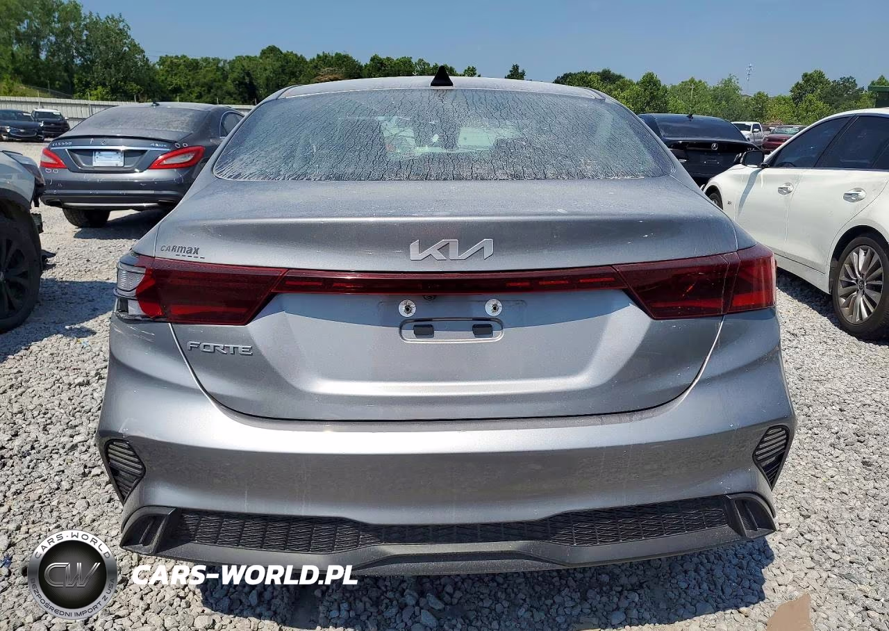 2024 Kia Forte Lxs VIN:3KPF24ADXRE752516 - 6