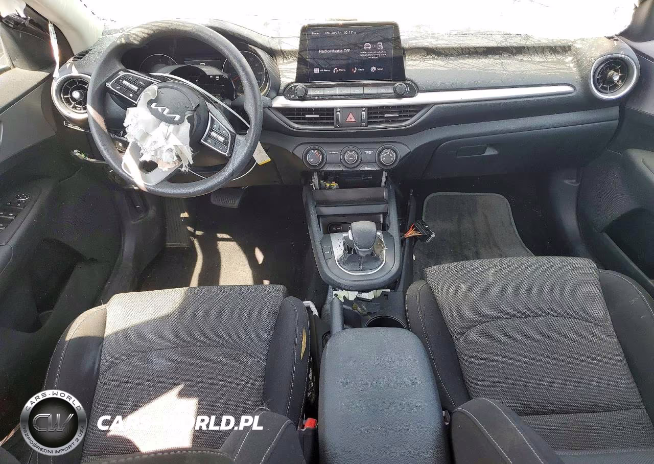 2024 Kia Forte Lxs VIN:3KPF24ADXRE752516 - 8