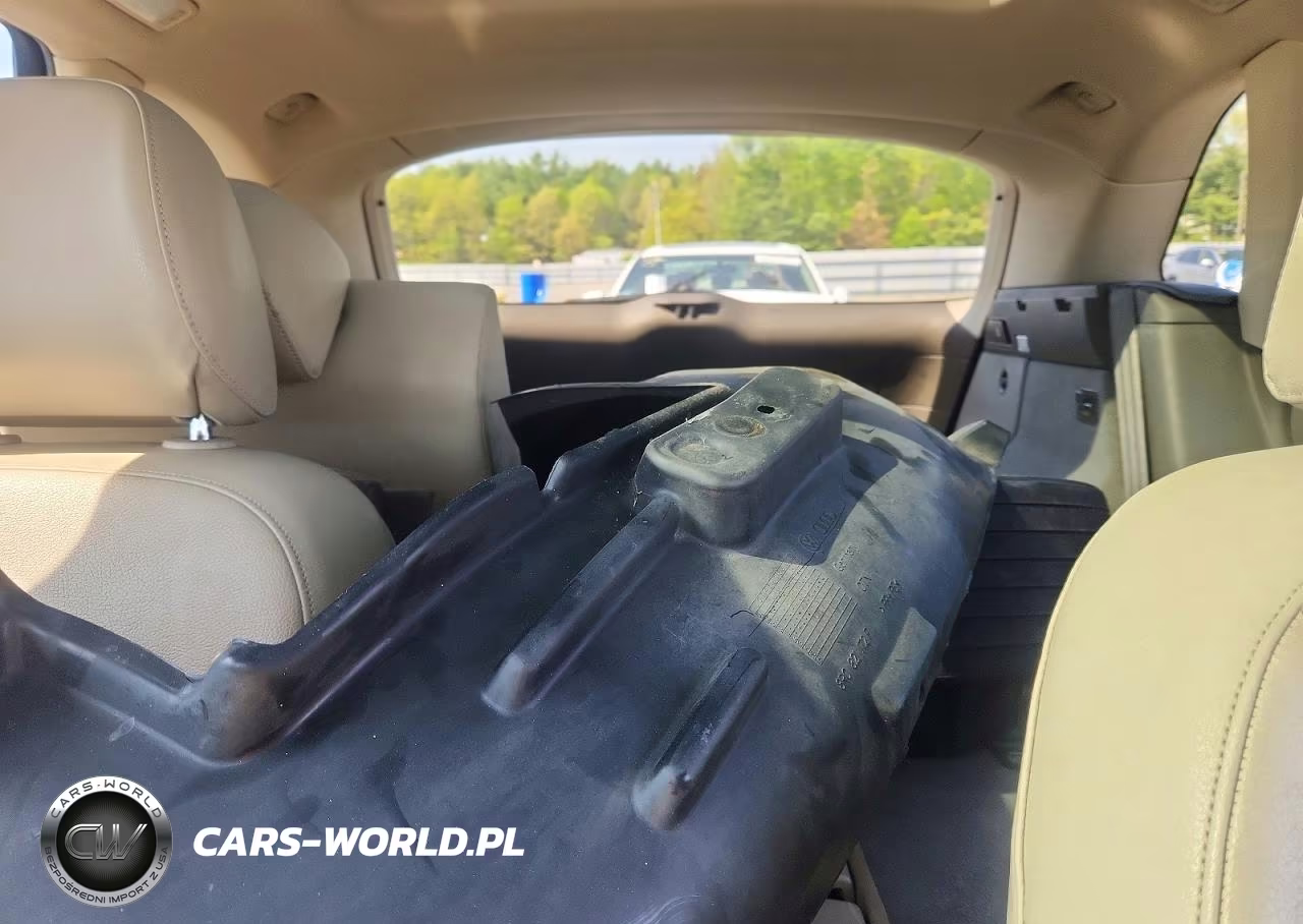 2012 Audi Q5 Premium Plus VIN:WA1LFAFP2CA125953 - 10