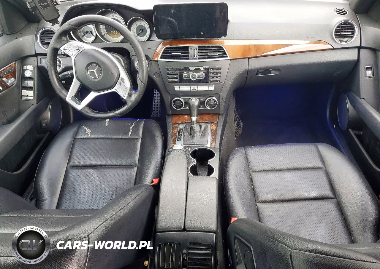 2012 Mercedes-Benz C 300 4Matic VIN:WDDGF8BB8CR210944 - 8