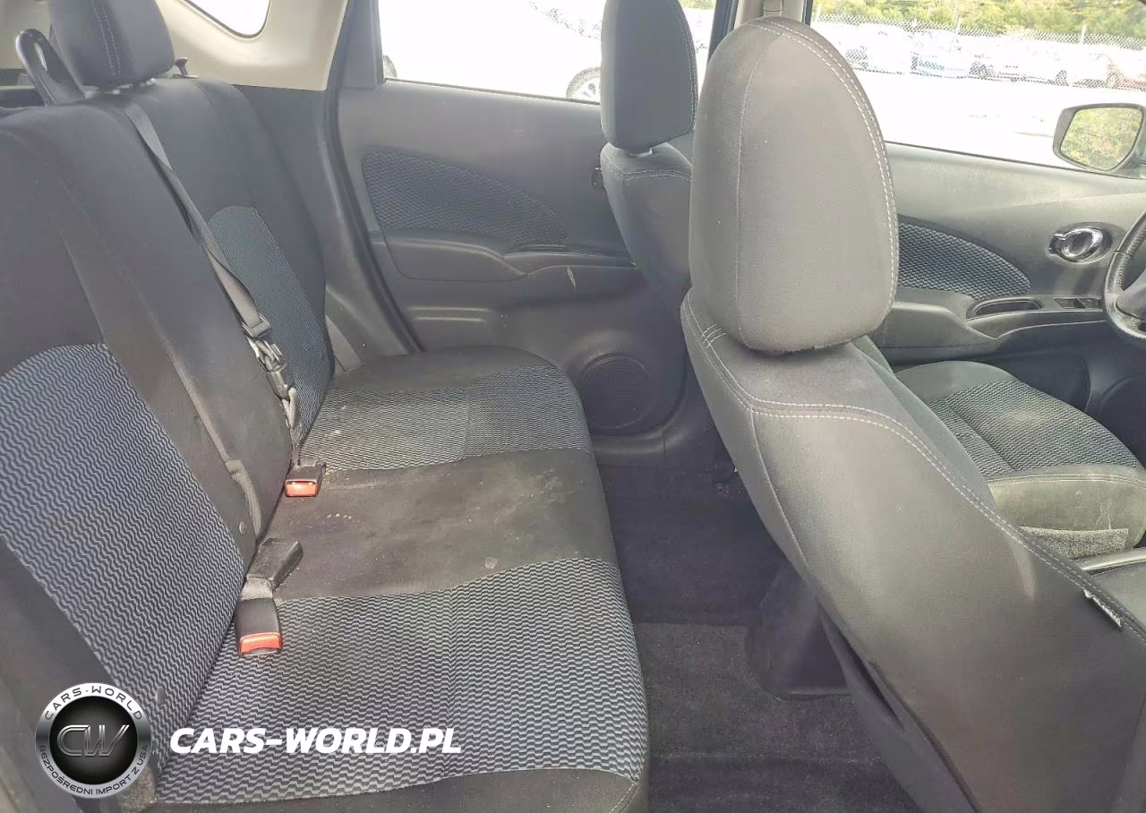 2018 Nissan Versa Note VIN:3N1CE2CP8JL353337 - 10