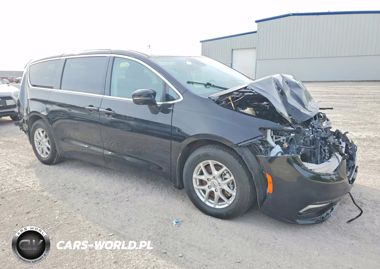2024 Chrysler Pacifica Touring L VIN:2C4RC1BG7RR167179 - 4