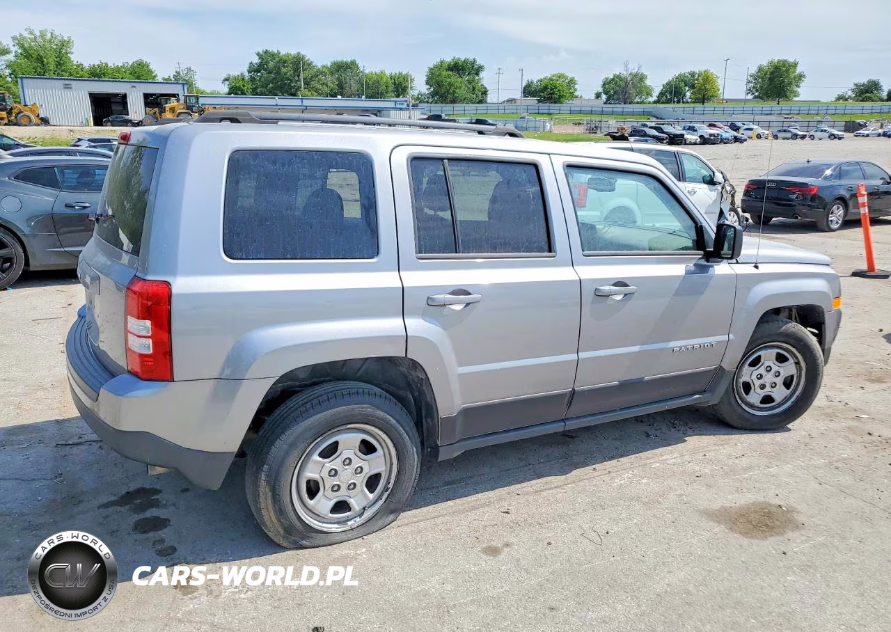 2016 Jeep Patriot Sport VIN:1C4NJPBA8GD583177 - 3