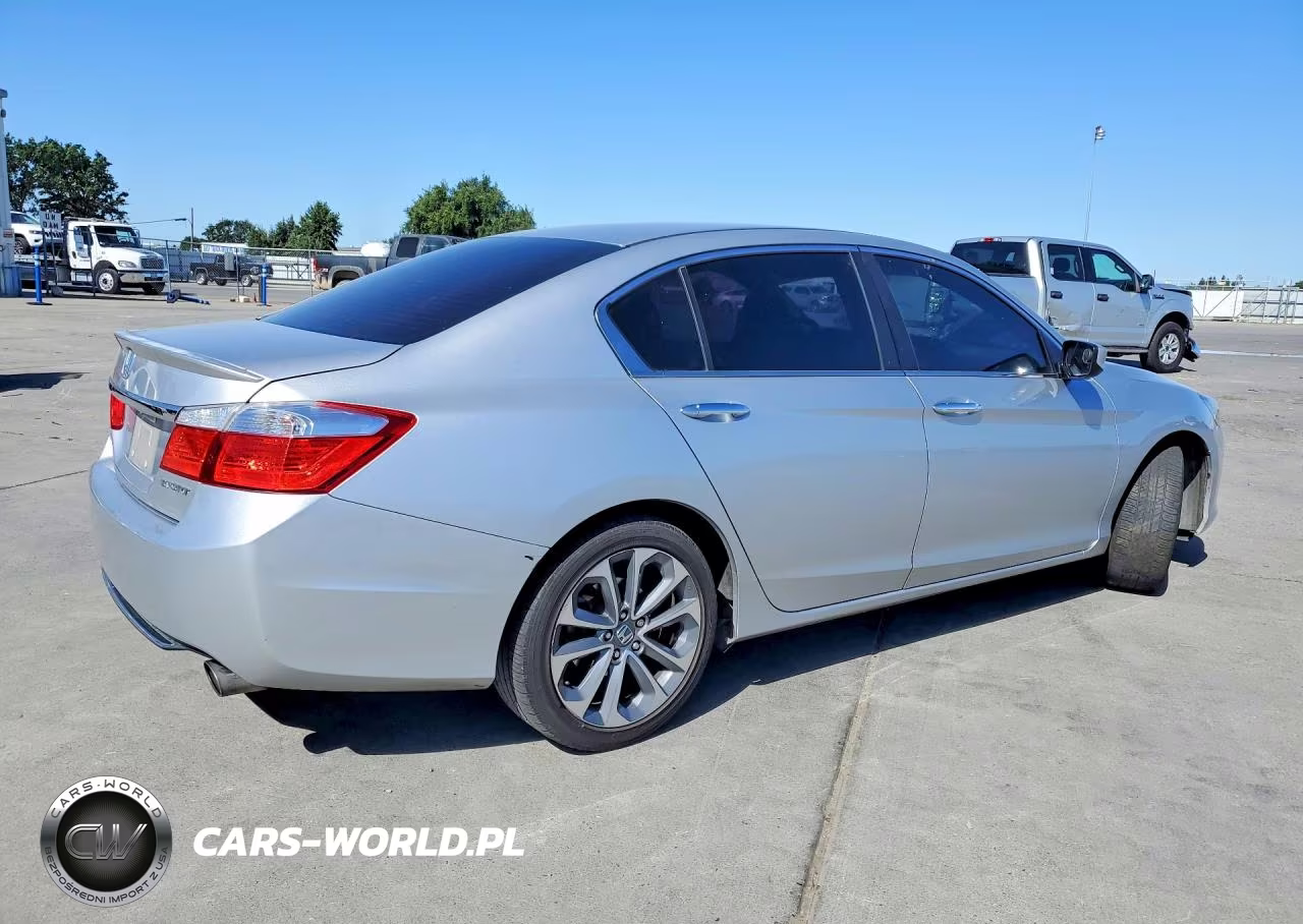 2015 Honda Accord Sport VIN:1HGCR2F59FA179953 - 3