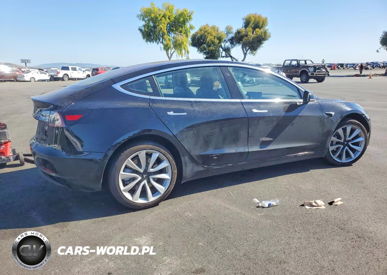 2018 Tesla Model 3 VIN:5YJ3E1EA9JF009305 - 3