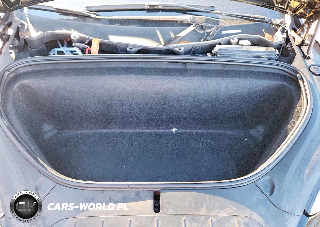 2018 Tesla Model X VIN:5YJXCBE46JF140893 - 12