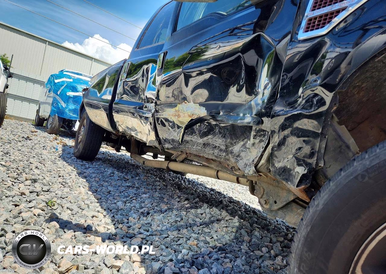 2008 Ford F350 Srw Super Duty VIN:1FTWW31RX8EB80593 - 9