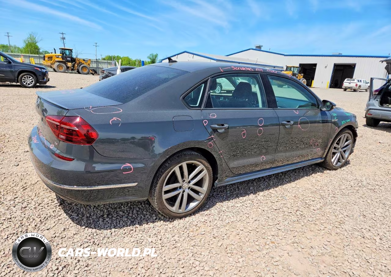 2018 Volkswagen Passat S VIN:1VWAA7A30JC000516 - 3