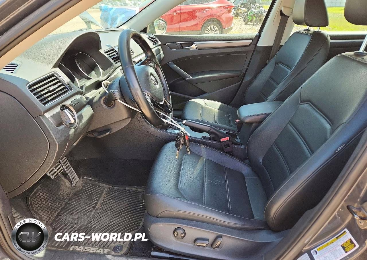 2018 Volkswagen Passat S VIN:1VWAA7A30JC000516 - 7
