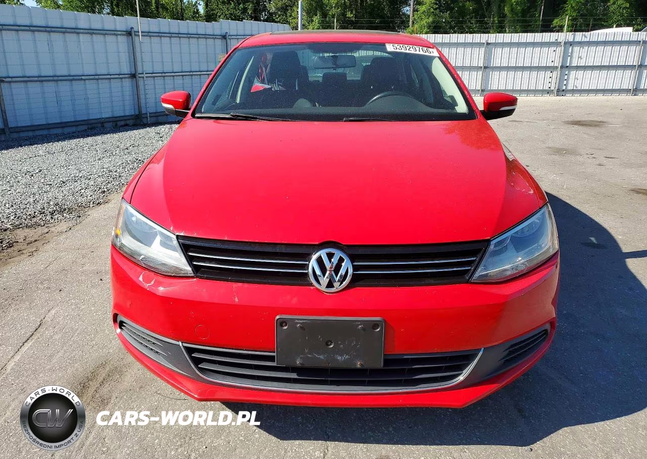2013 Volkswagen Jetta Tdi VIN:3VW3L7AJ1DM403246 - 5