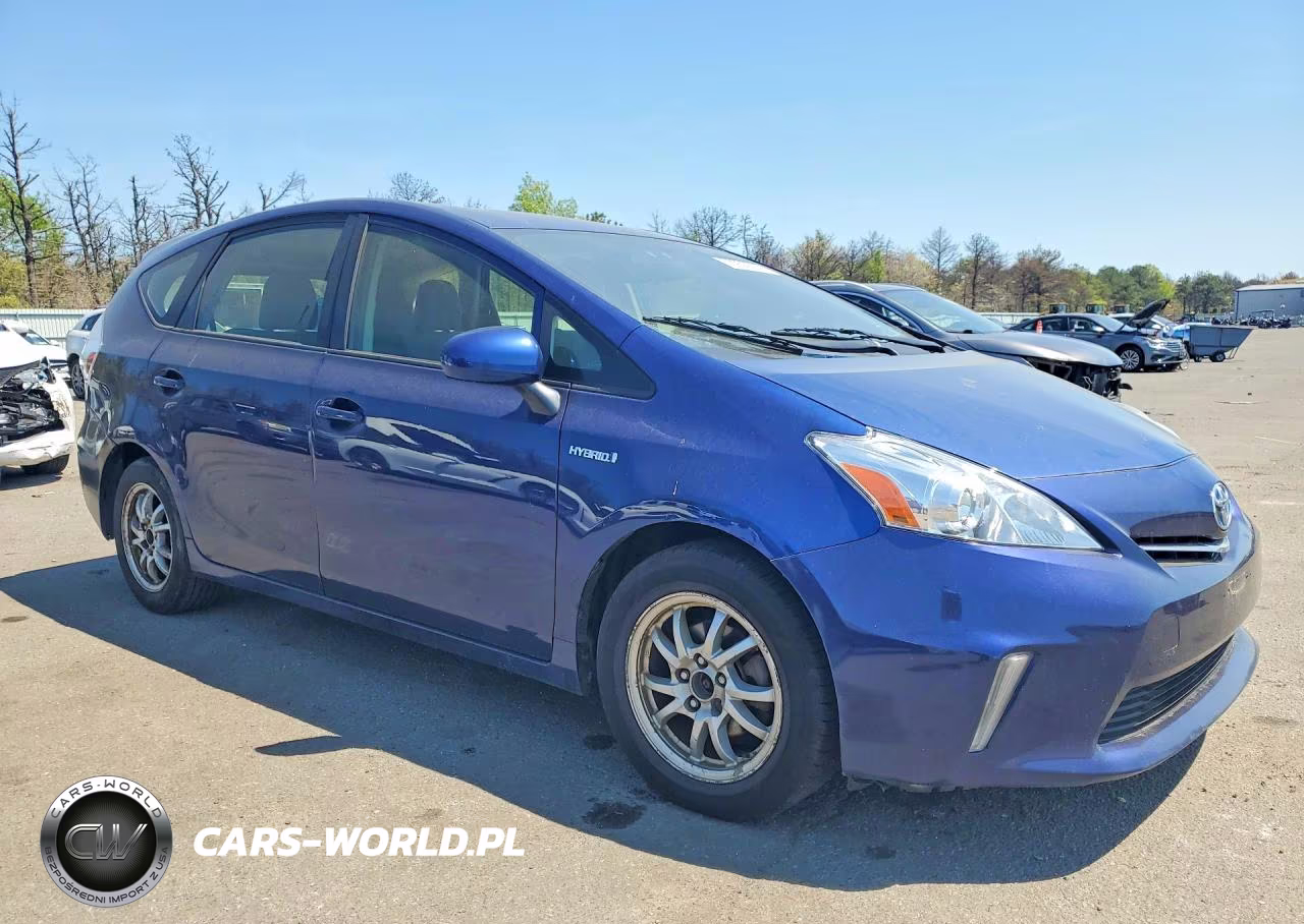 2012 Toyota Prius V Two VIN:JTDZN3EU0C3141224 - 4