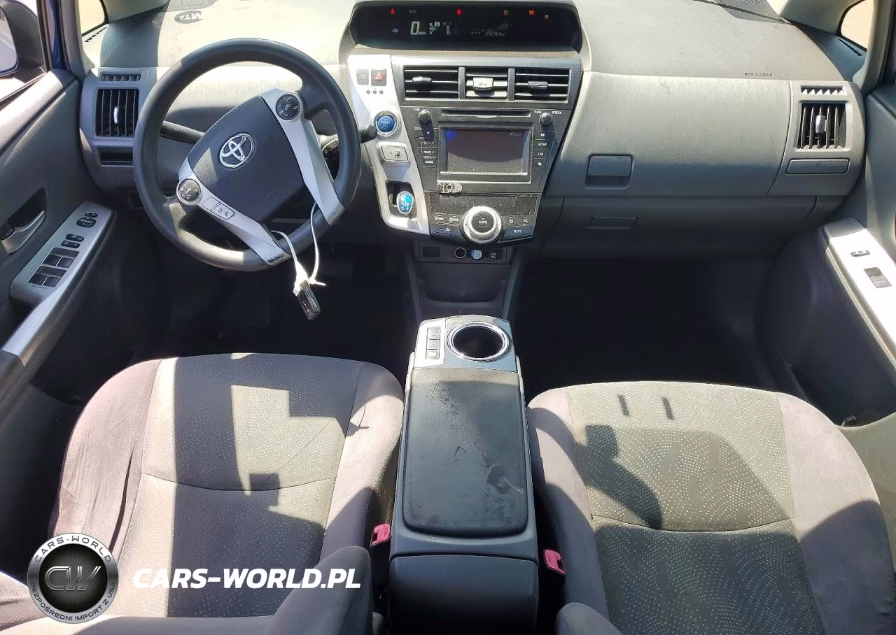 2012 Toyota Prius V Two VIN:JTDZN3EU0C3141224 - 8