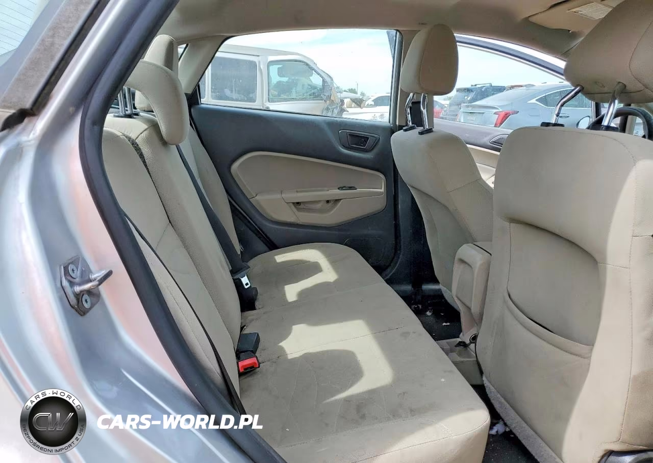 2018 Ford Fiesta Se VIN:3FADP4BJ3JM117084 - 10