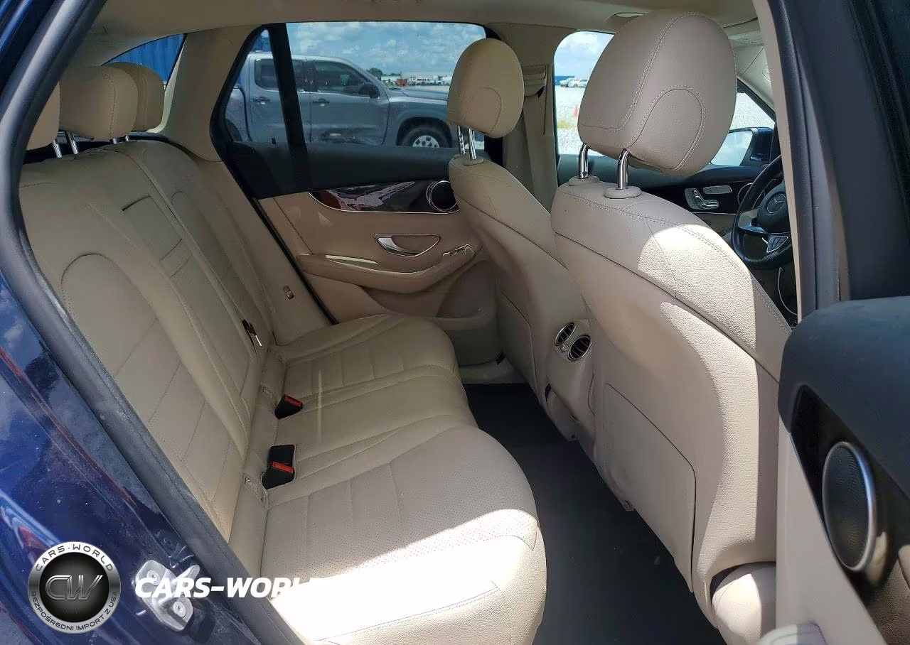 2017 Mercedes-Benz Glc 300 4Matic VIN:WDC0G4KB6HF254669 - 10