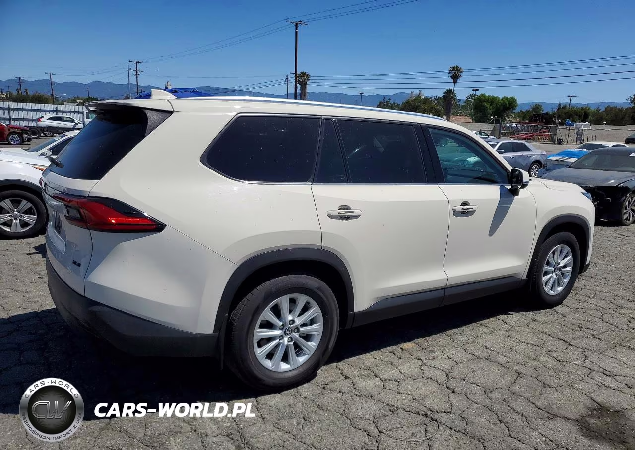 2024 Toyota Grand Highlander Hybrid Xle VIN:5TDACAB59RS004696 - 3