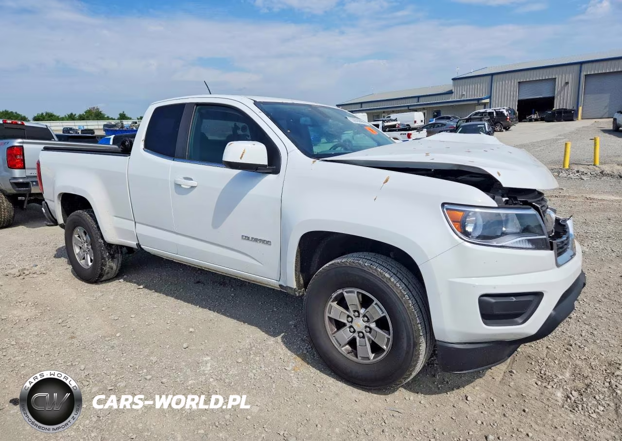 2018 Chevrolet Colorado VIN:1GCHSBEA7J1216949 - 4
