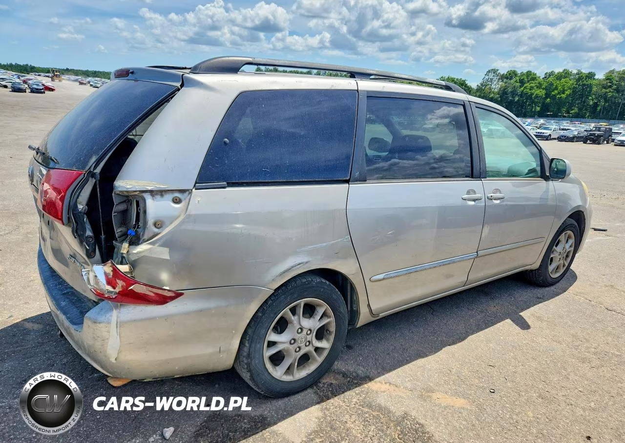 2006 Toyota Sienna VIN:5TDZA22C46S516939 - 3