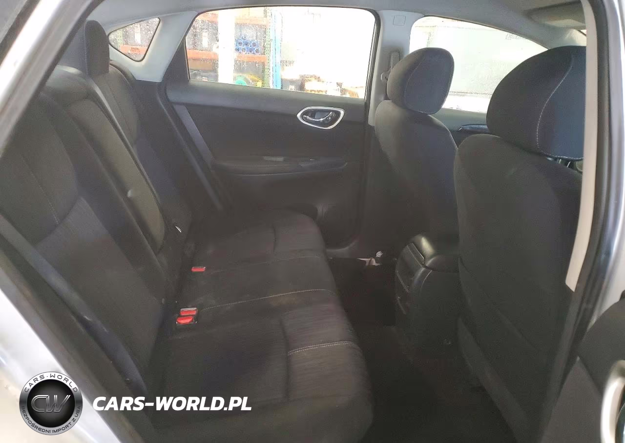 2016 Nissan Sentra S VIN:3N1AB7AP4GL638609 - 10
