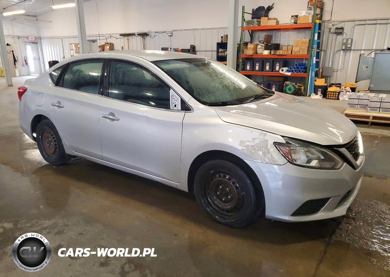 2016 Nissan Sentra S VIN:3N1AB7AP4GL638609 - 4