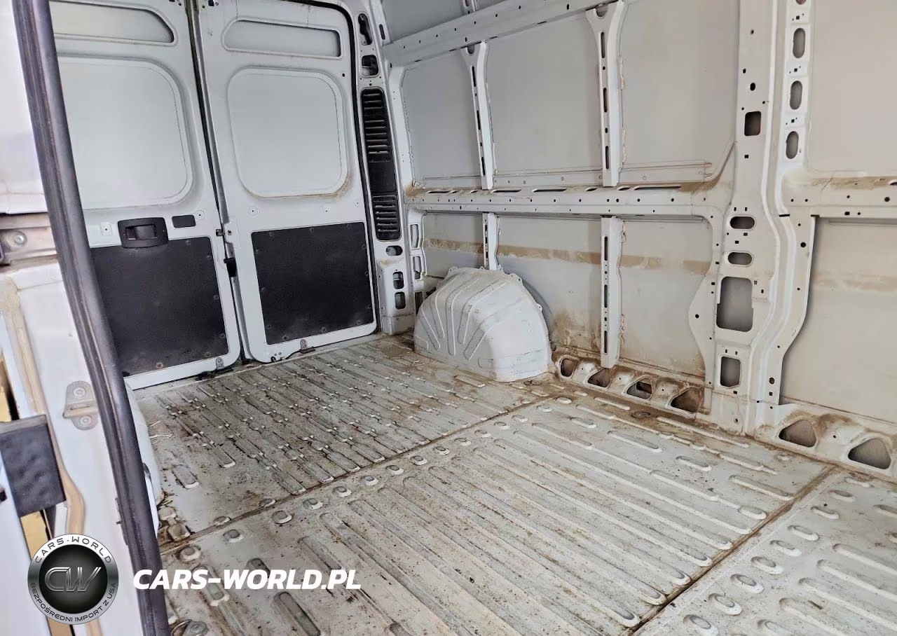 2025 Ram Promaster 2500 Delivery Van VIN:3C6LRVDG9SE504054 - 10