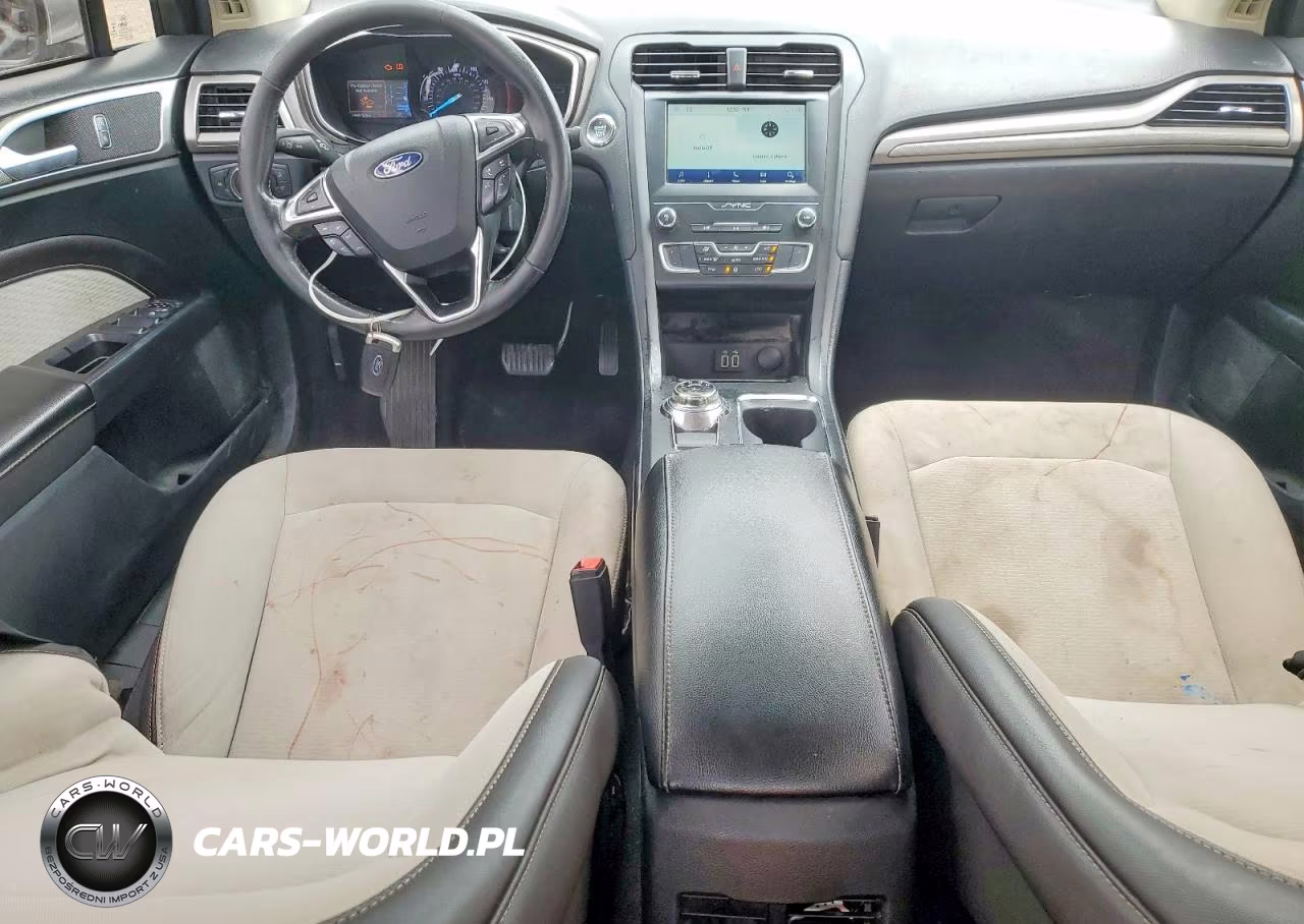 2020 Ford Fusion Se VIN:3FA6P0HDXLR168557 - 8