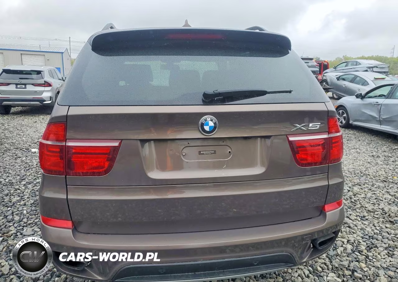 2012 BMW X5 xDrive50I VIN:5UXZV8C5XCL423491 - 6