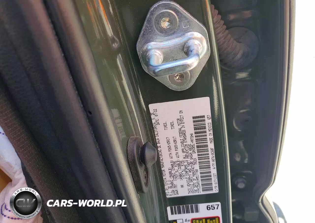 2022 Toyota Tacoma Trd Sport VIN:3TMCZ5AN1NM517760 - 12