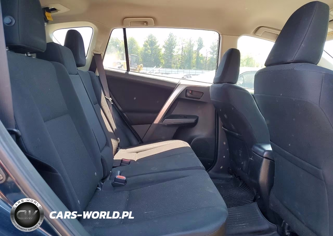 2018 Toyota Rav4 Le VIN:JTMBFREV6JJ208606 - 10
