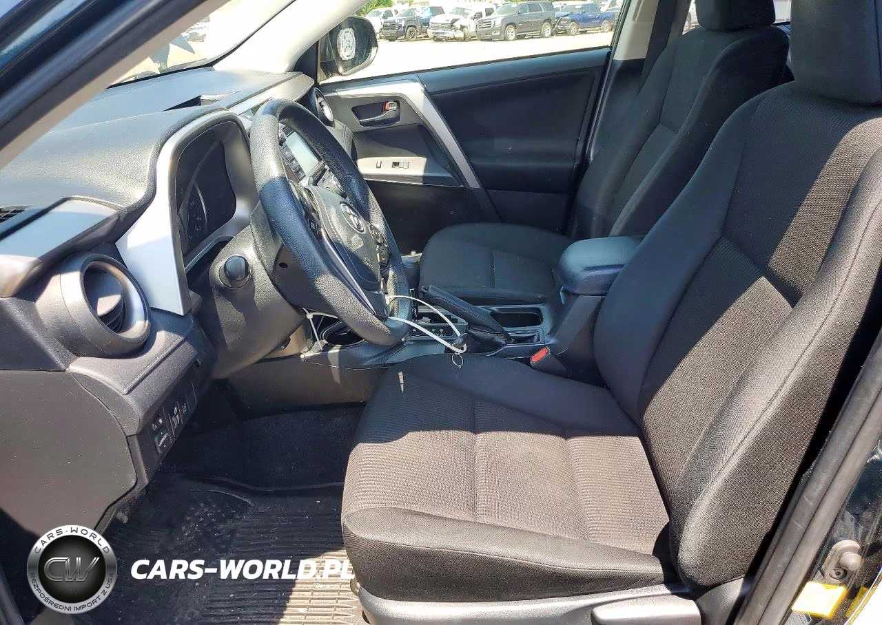 2018 Toyota Rav4 Le VIN:JTMBFREV6JJ208606 - 7