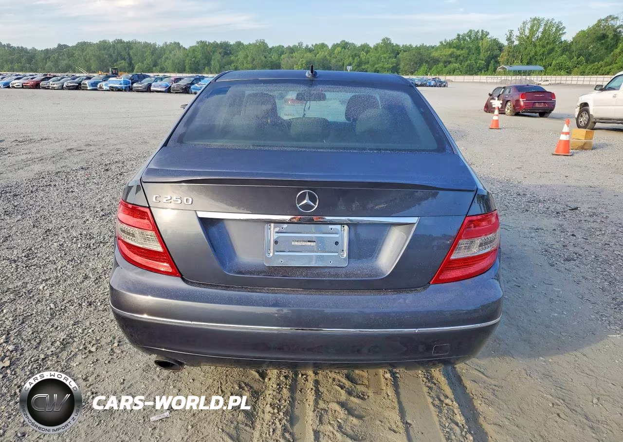 2014 Mercedes-Benz C 250 VIN:WDDGF4HB5ER307330 - 6
