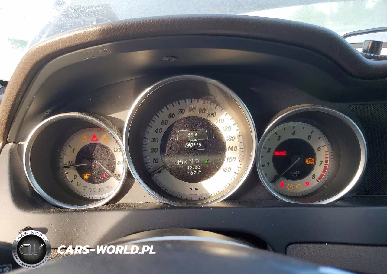 2014 Mercedes-Benz C 250 VIN:WDDGF4HB5ER307330 - 9