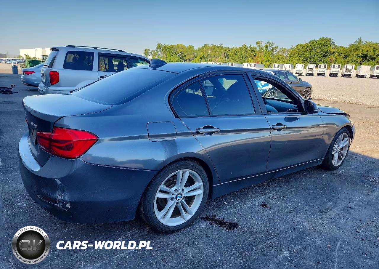 2017 BMW 320 I VIN:WBA8E1G39HNU15470 - 3