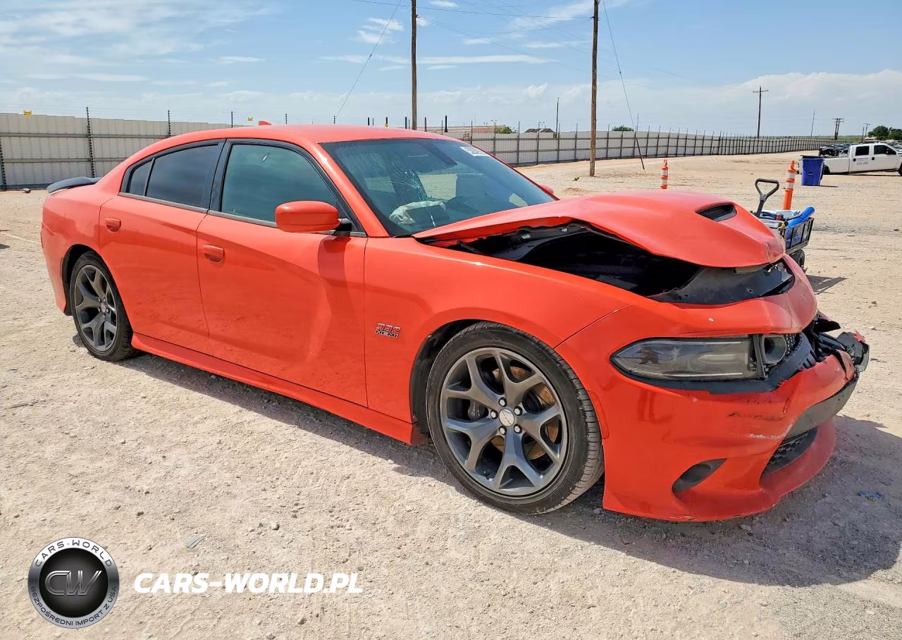 2019 Dodge Charger Scat Pack VIN:2C3CDXGJ0KH633478 - 4