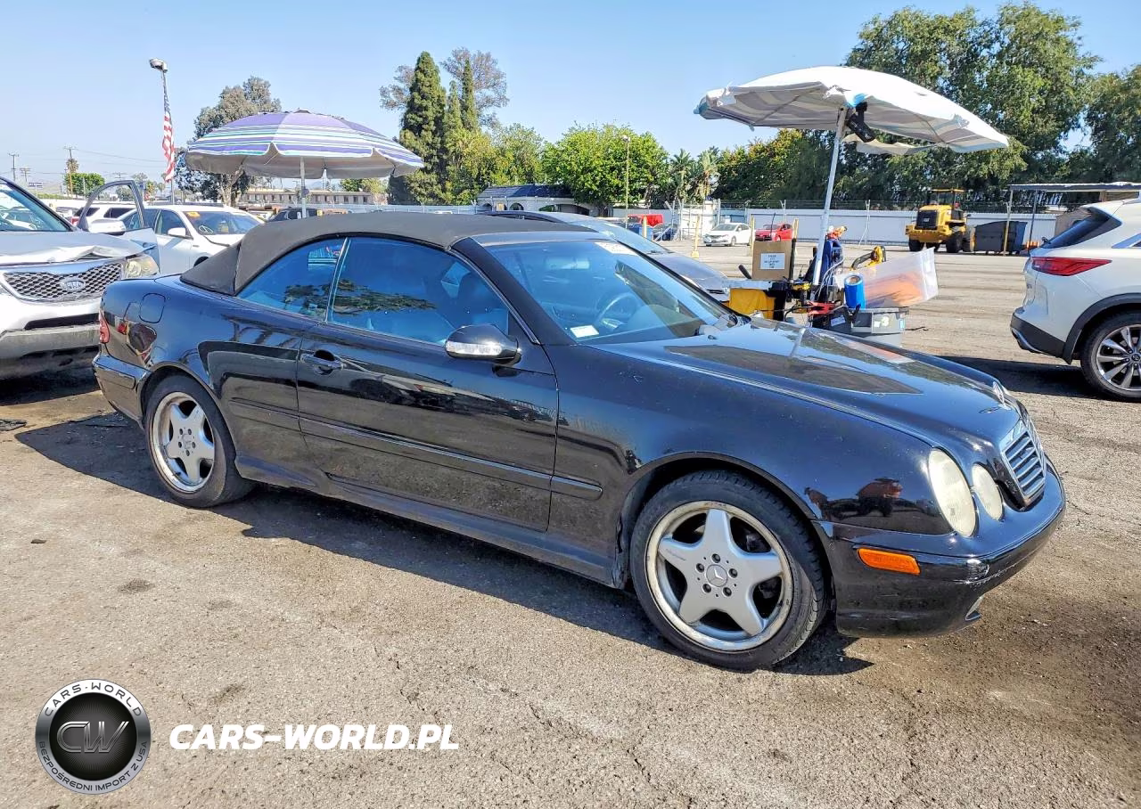 2000 Mercedes-Benz Clk 430 VIN:WDBLK70G8YT029932 - 4