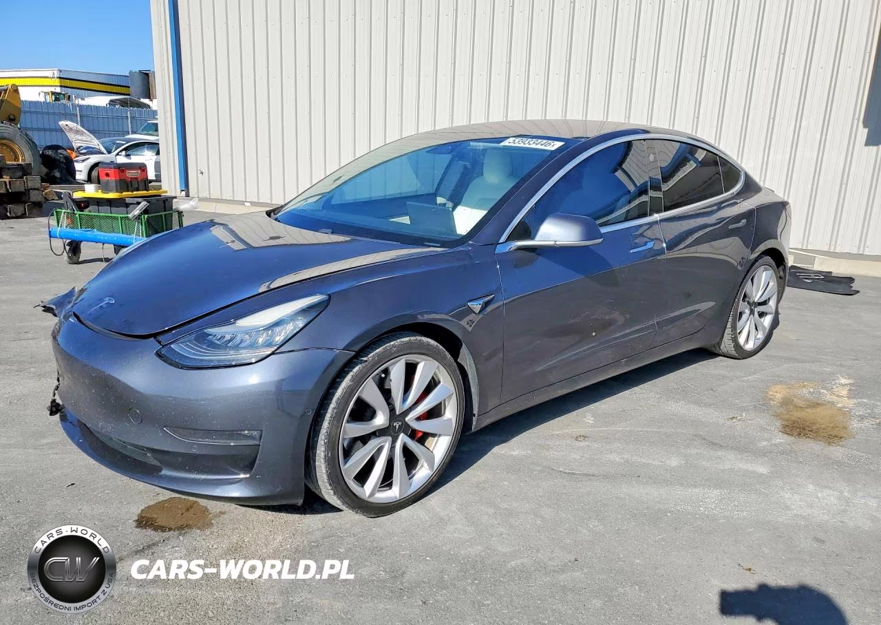 2018 Tesla Model 3 – zdjęcie 1 z 12