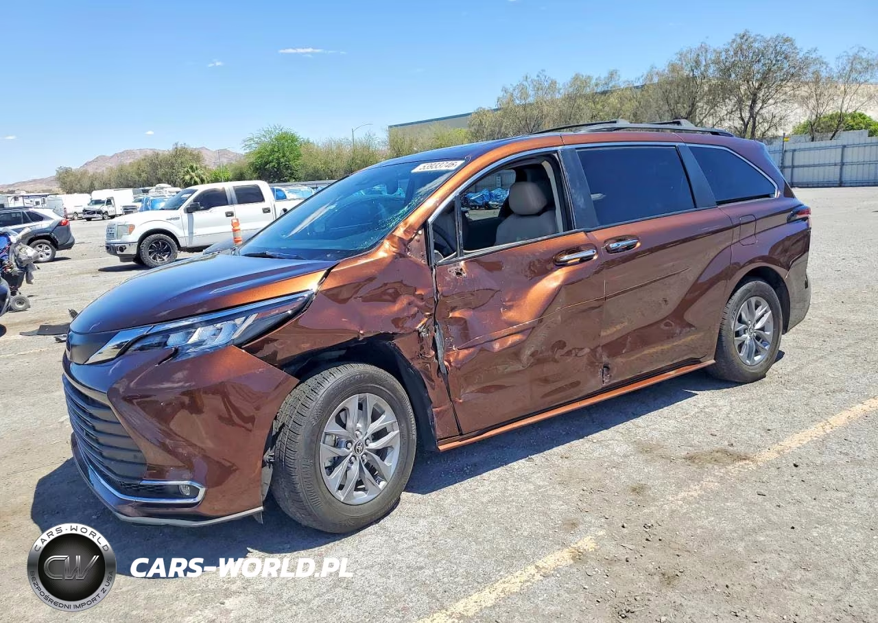 2022 Toyota Sienna Xle – zdjęcie 1 z 14