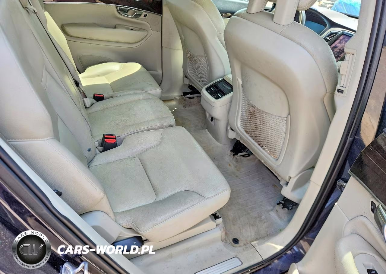 2016 Volvo Xc90 T6 VIN:YV4A22PK0G1021711 - 11