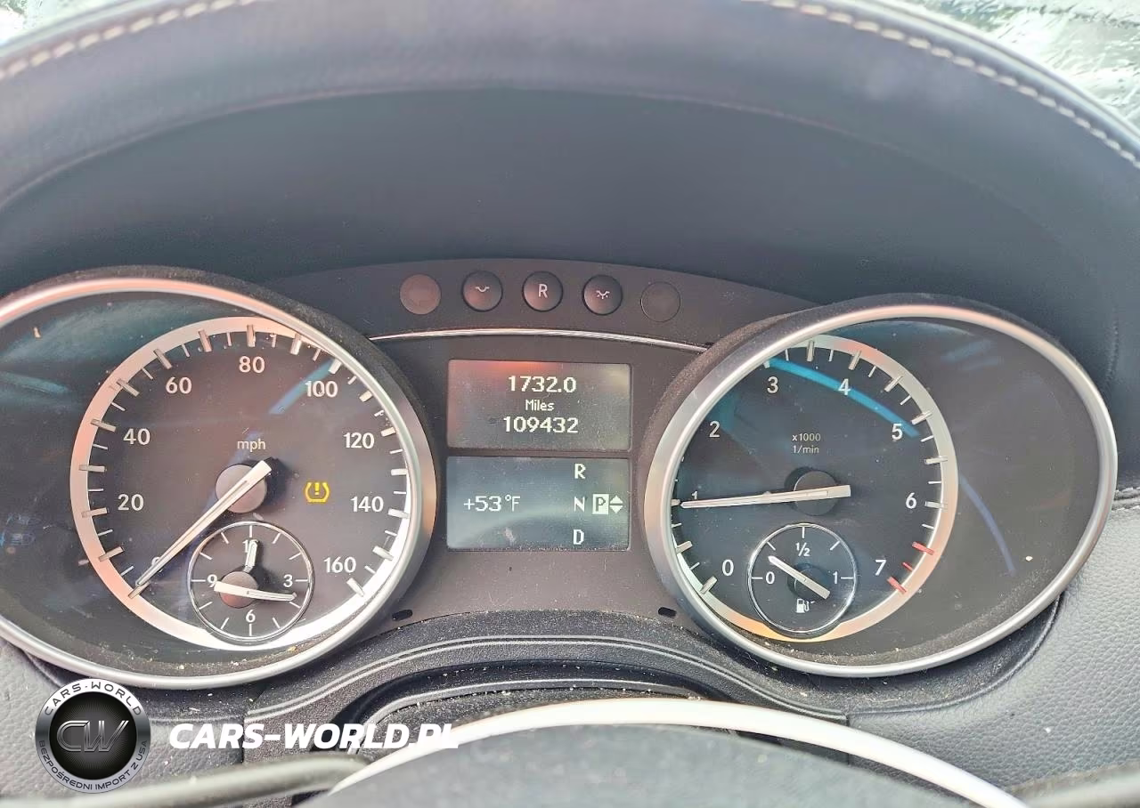 2011 Mercedes-Benz Gl 450 4Matic VIN:4JGBF7BE9BA692745 - 9