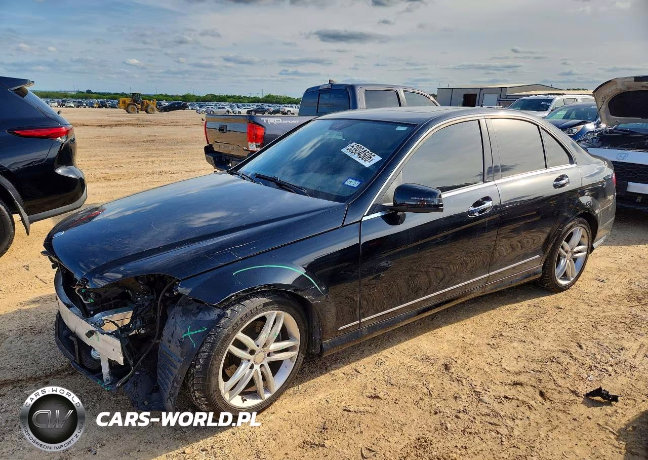 2014 Mercedes-Benz C 250