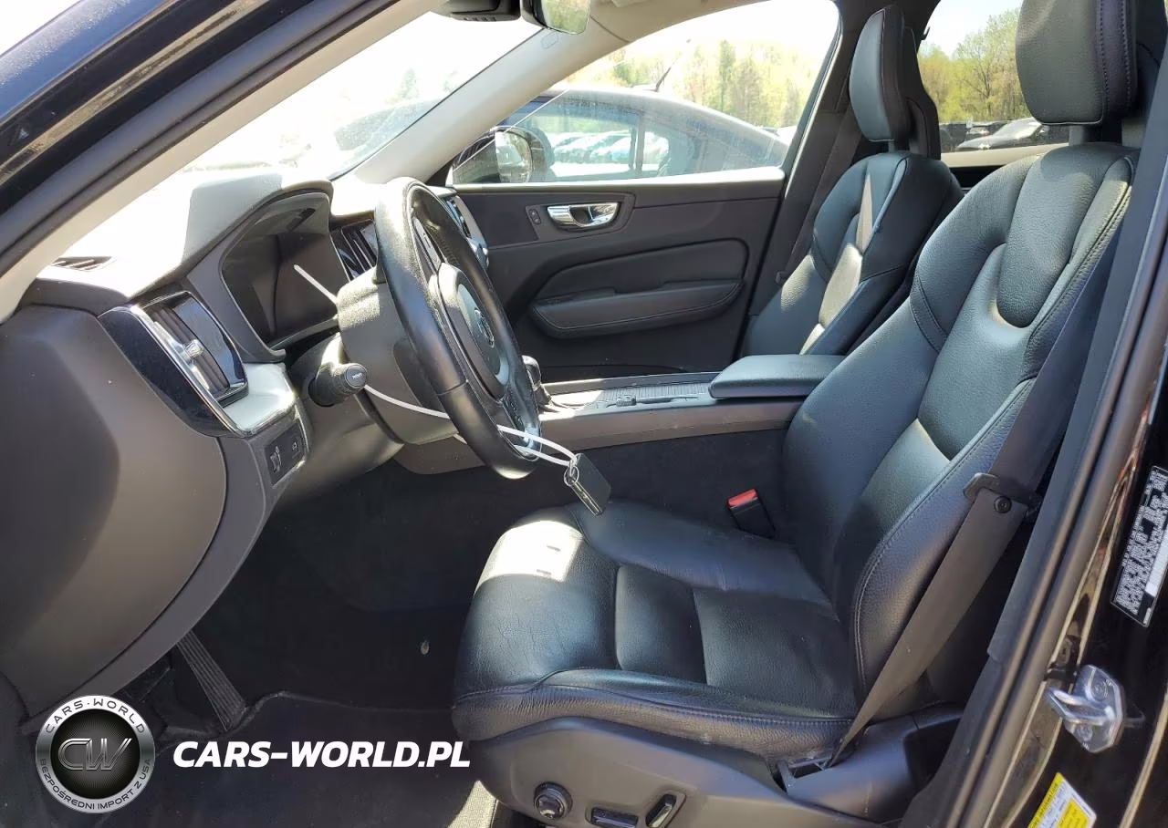 2018 Volvo Xc60 T6 Momentum VIN:YV4A22RK9J1034154 - 7