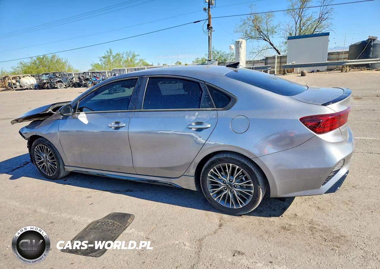 2024 Kia Forte Gt Line VIN:3KPF54AD0RE767520 - 2
