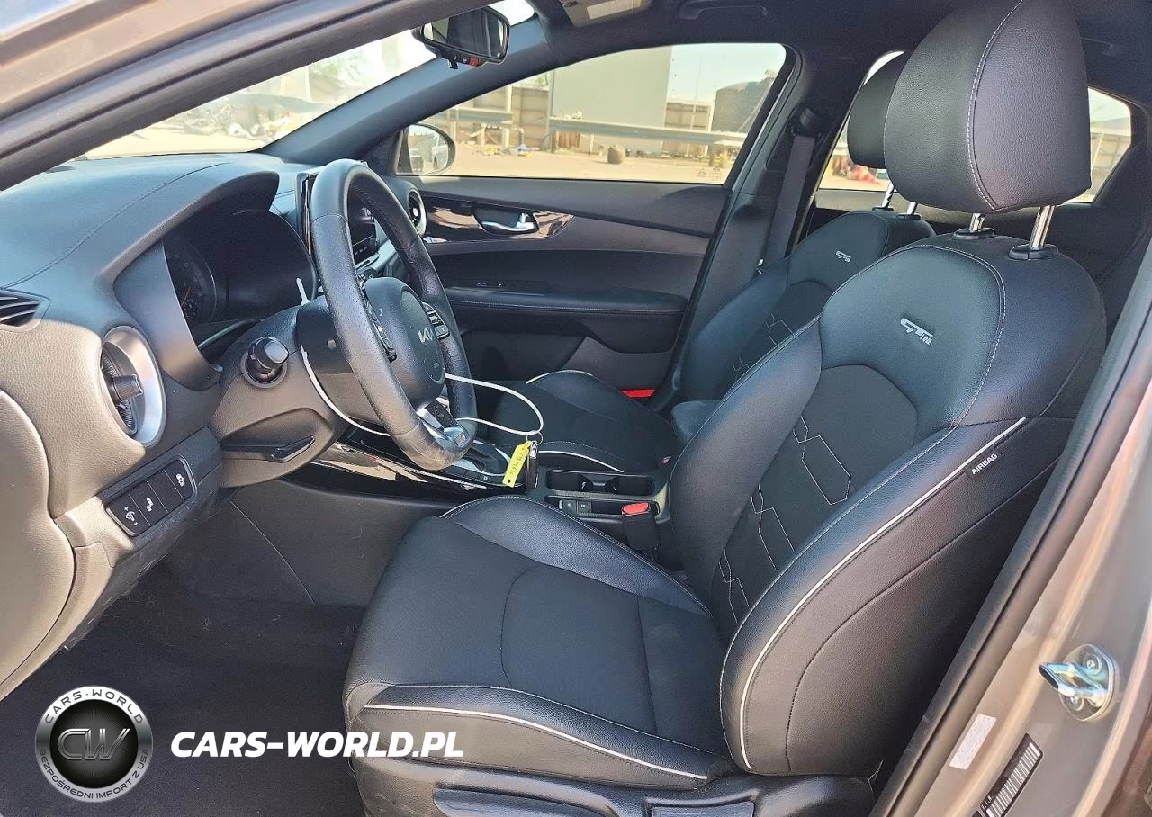 2024 Kia Forte Gt Line VIN:3KPF54AD0RE767520 - 7