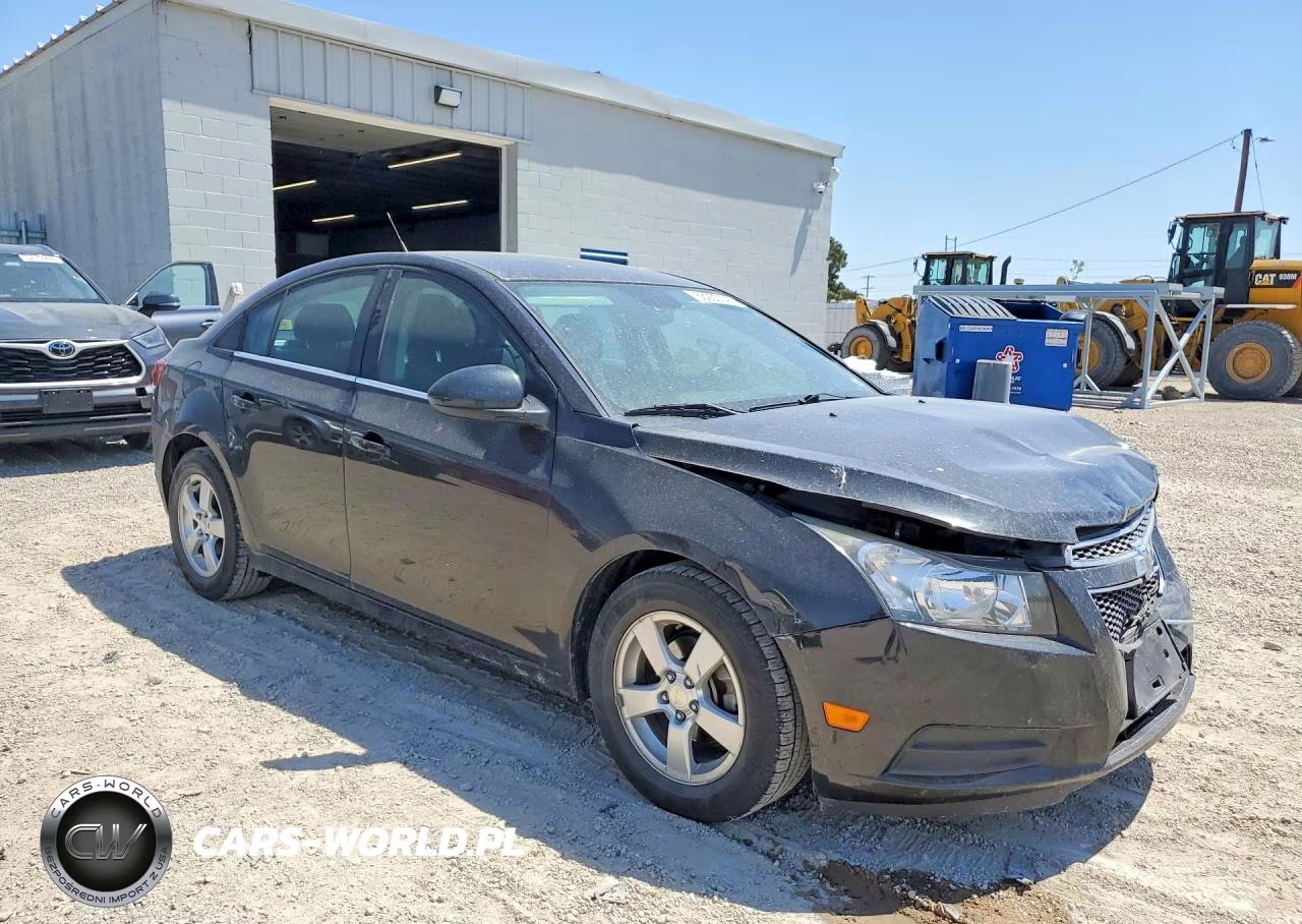 2014 Chevrolet Cruze Lt VIN:1G1PC5SB2E7389300 - 4