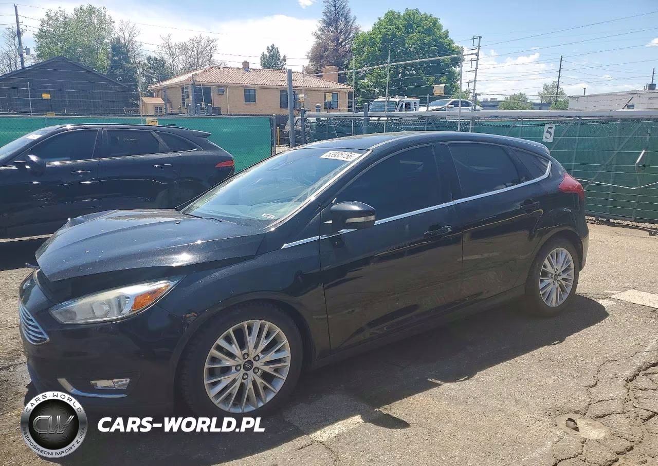 2017 Ford Focus Titanium – zdjęcie 1 z 11