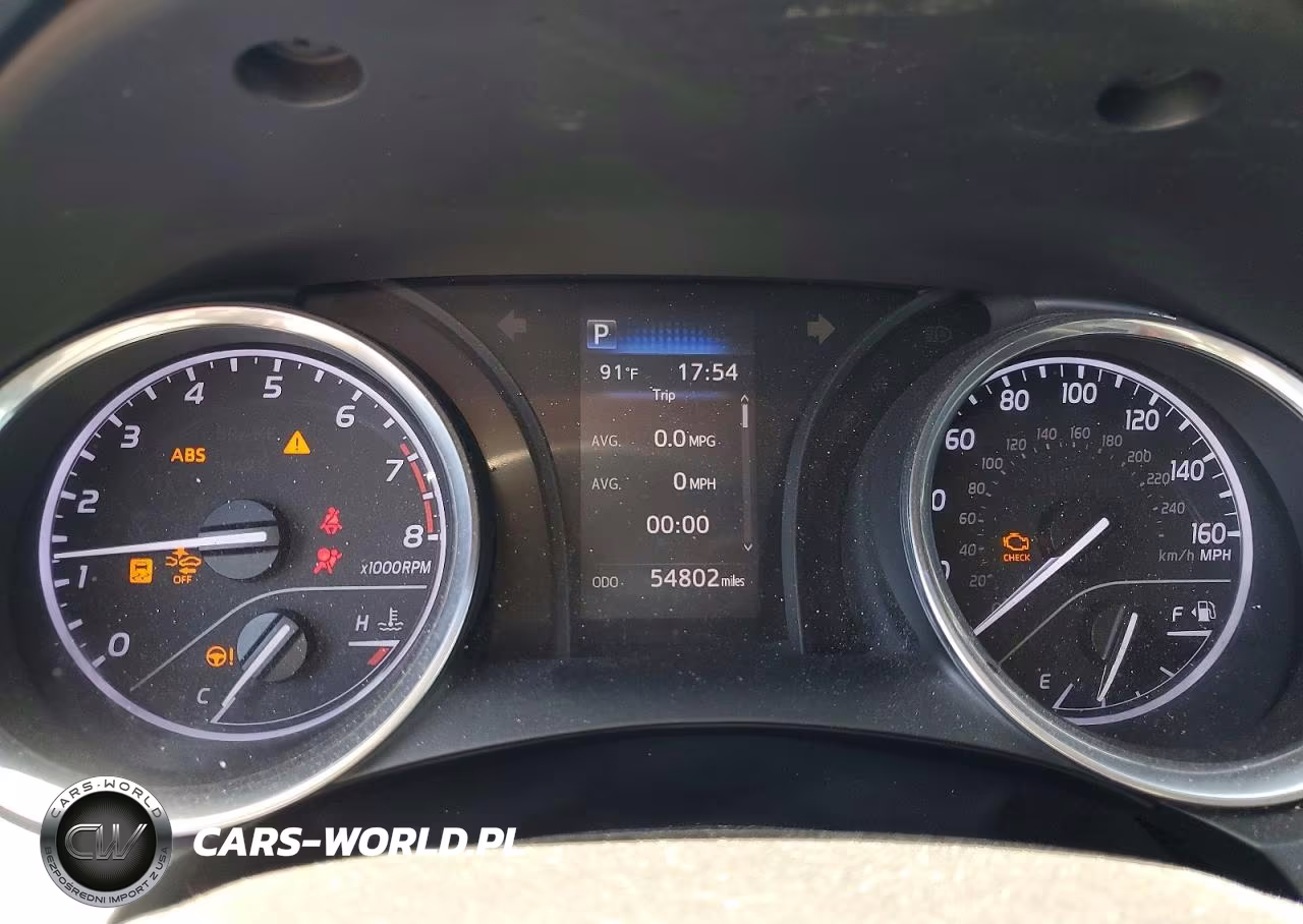 2020 Toyota Camry Le VIN:4T1C11AK8LU363297 - 9