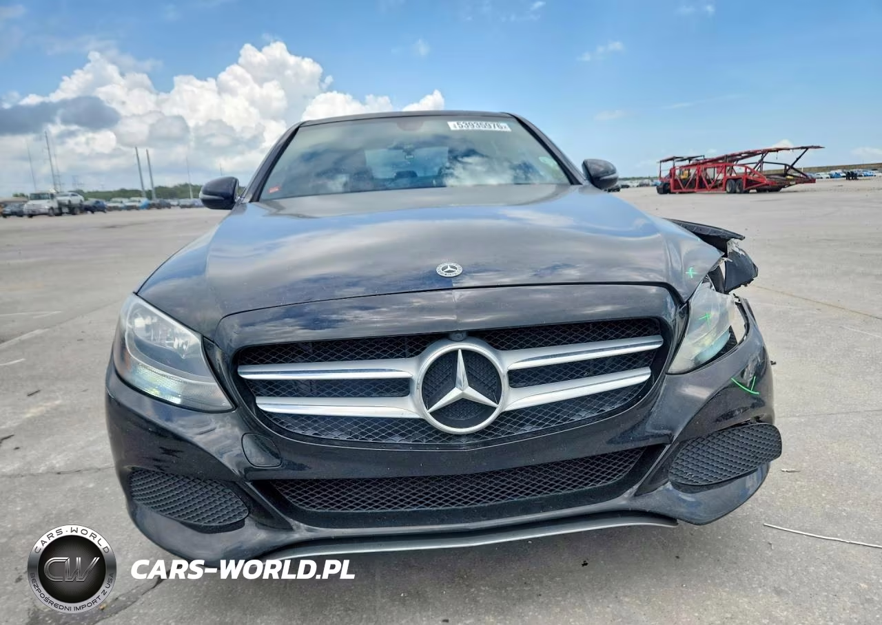 2018 Mercedes-Benz C 300 VIN:55SWF4JBXJU244322 - 5